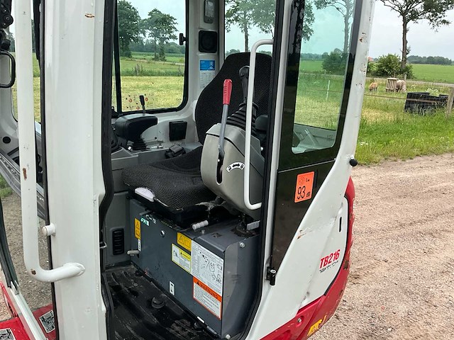 2023 takeuchi tb216 minigraafmachine - afbeelding 9 van  29