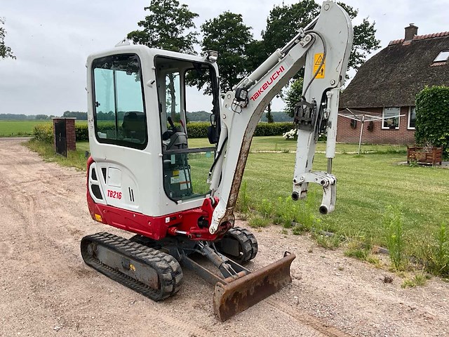2023 takeuchi tb216 minigraafmachine - afbeelding 24 van  29