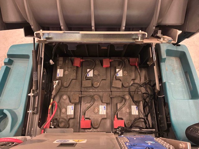 2023 tennant s16h veegzuigmachine - afbeelding 9 van  17