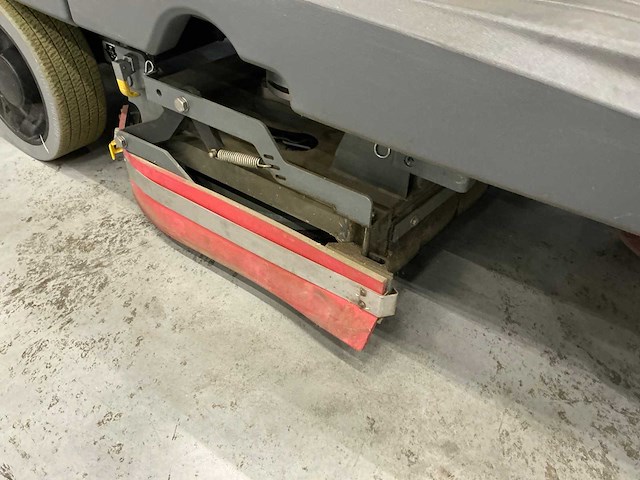 2023 tennant t16 schrobmachine - afbeelding 2 van  20