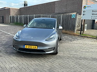 2023 tesla model y long range awd 75kwh - afbeelding 23 van  31