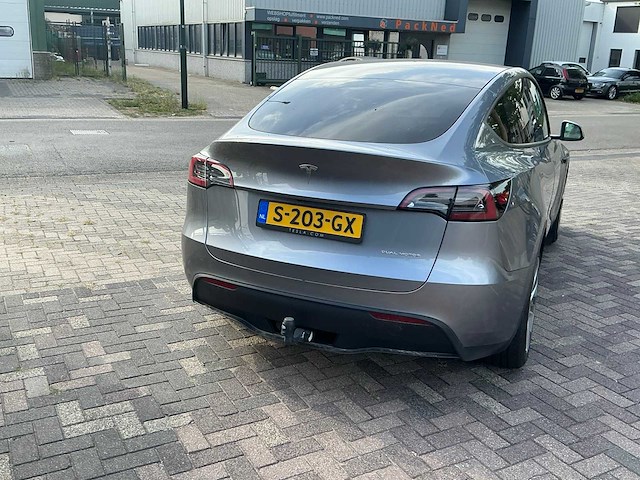 2023 tesla model y long range awd 75kwh - afbeelding 29 van  31