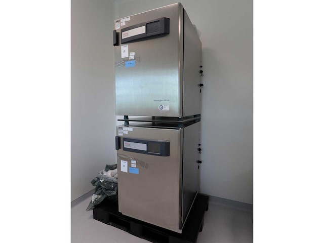 2023 thermowetenschappelijke heracell vios 160i cr laboratorium co2-incubator (2x) - afbeelding 10 van  10