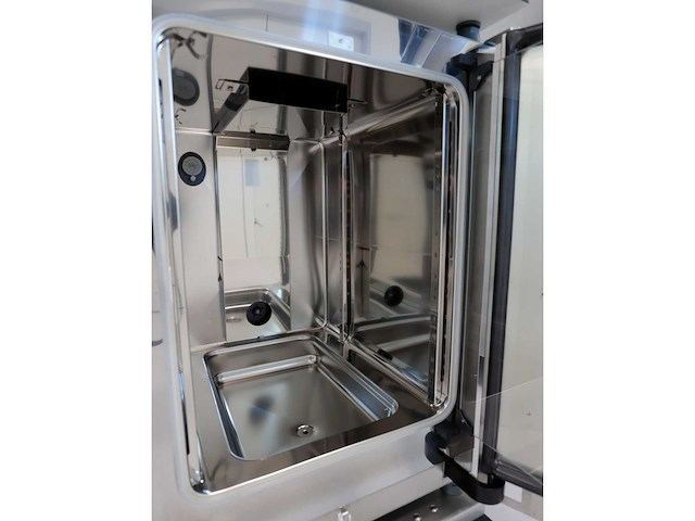 2023 thermowetenschappelijke heracell vios 160i cr laboratorium co2-incubator (2x) - afbeelding 2 van  2