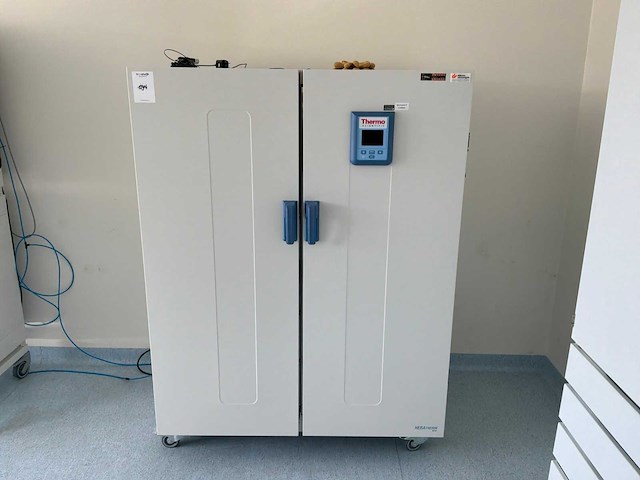 2023 thermowetenschappelijke heratherm ogs750 laboratoriumoven - afbeelding 2 van  6