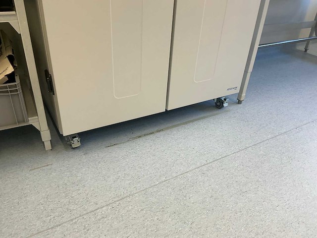 2023 thermowetenschappelijke heratherm ogs750 laboratoriumoven - afbeelding 2 van  8
