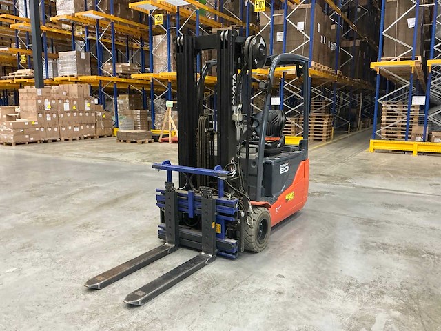 2023 toyota 8fbe20t elektrische vorkheftruck - afbeelding 1 van  26