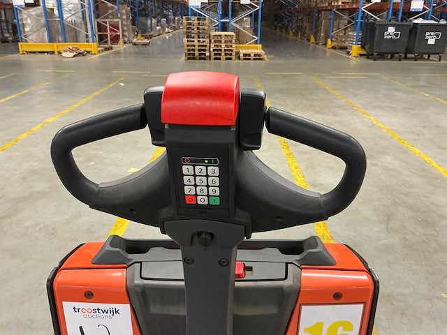 2023 toyota bt levio lwe160 elektrische palletwagen - afbeelding 2 van  12