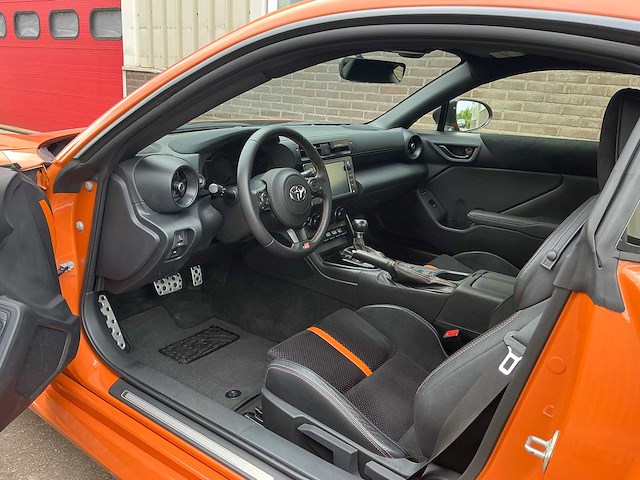 2023 toyota gr86 2.4 pure personenauto - afbeelding 5 van  31