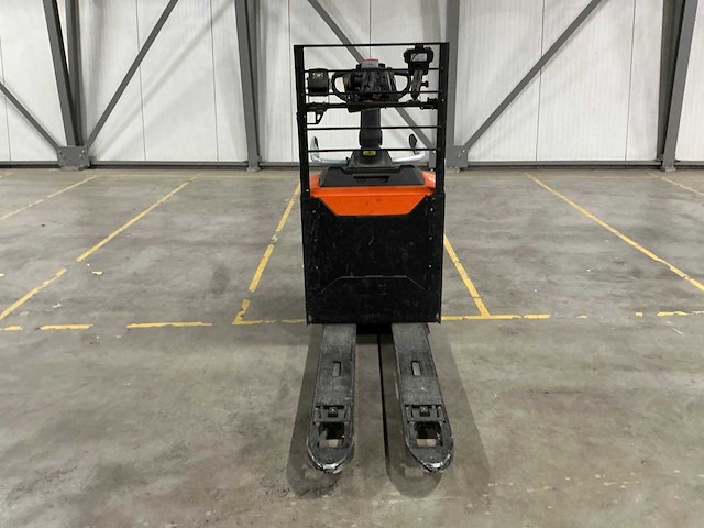 2023 toyota lpe200 elektrische palletwagen met platform - afbeelding 5 van  12