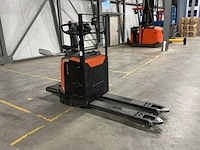 2023 toyota lpe200 elektrische palletwagen met platform - afbeelding 6 van  12