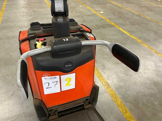 2023 toyota lpe200 meerijpallettruck - afbeelding 13 van  13