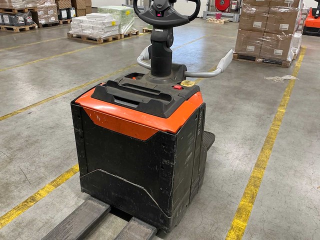 2023 toyota lpe200 meerijpallettruck - afbeelding 13 van  14