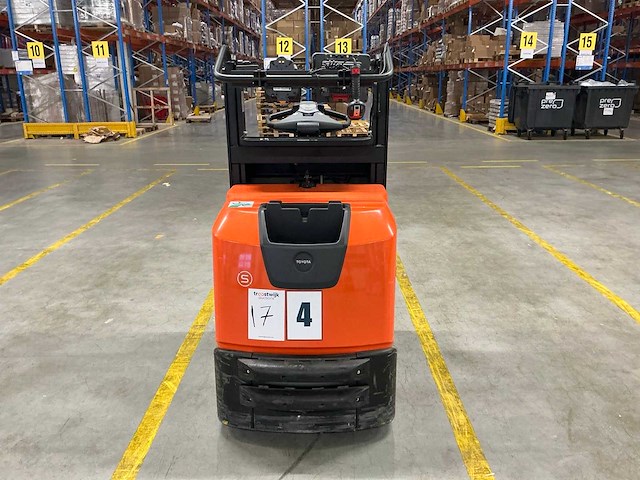 2023 toyota ose100w man-up truck - afbeelding 15 van  18