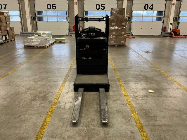 2023 toyota ose100w man-up truck - afbeelding 8 van  14