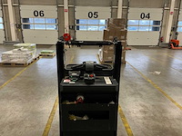 2023 toyota ose100w man-up truck - afbeelding 14 van  14