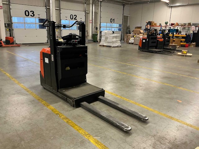 2023 toyota ose100w man-up truck - afbeelding 9 van  14