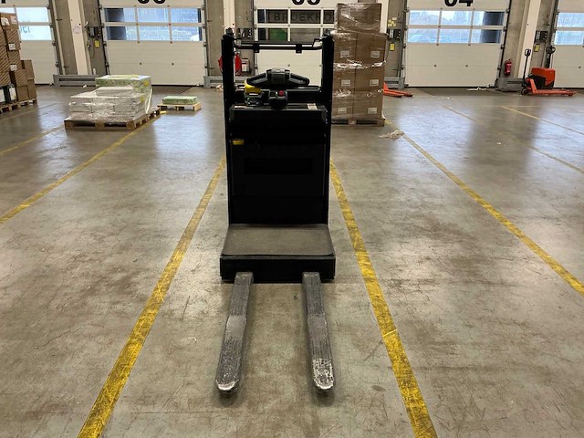 2023 toyota ose100w man-up truck - afbeelding 8 van  14