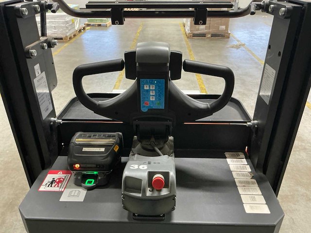 2023 toyota ose100w man-up truck - afbeelding 4 van  16