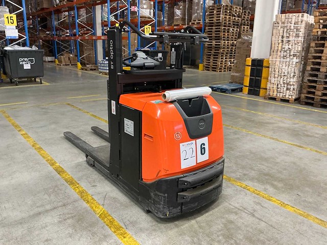 2023 toyota ose100w man-up truck - afbeelding 14 van  16