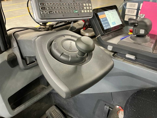 2023 toyota rfe160h reach truck - afbeelding 9 van  24