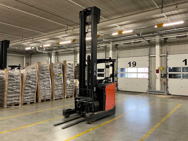 2023 toyota rfe160h reach truck - afbeelding 1 van  23