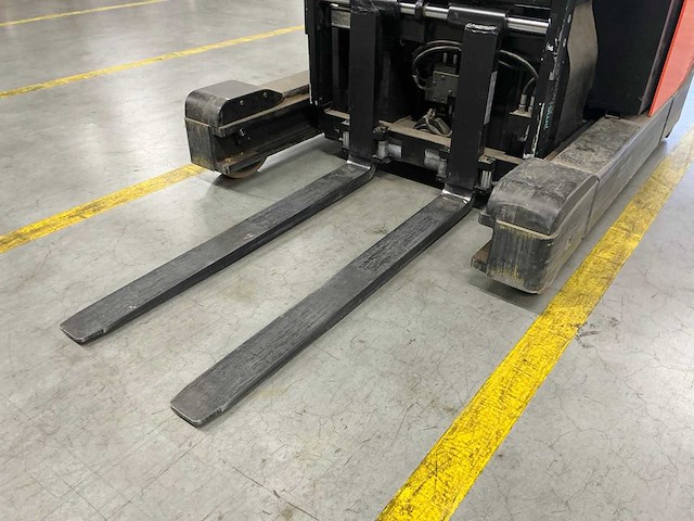 2023 toyota rfe160h reach truck - afbeelding 23 van  25