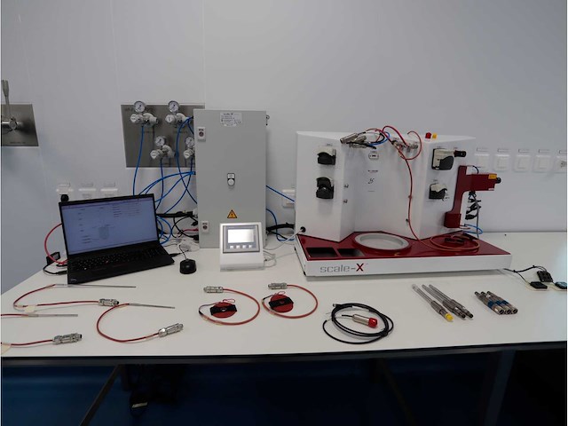 2023 univercells technologies scale-x carbo bioreactorsysteem - afbeelding 1 van  10