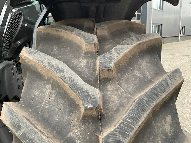 2023 valtra t175e active vierwielaangedreven landbouwtractor - afbeelding 3 van  19