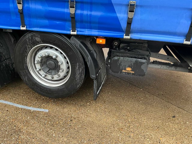 2023 volvo fh vrachtwagen met huifopbouw(c) - afbeelding 2 van  49