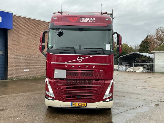 2023 volvo fh vrachtwagen met huifopbouw(c) - afbeelding 12 van  49