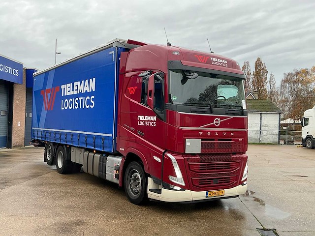 2023 volvo fh vrachtwagen met huifopbouw(c) - afbeelding 23 van  49