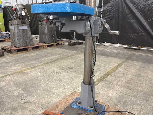 2023 wisent dc2509 kolomboormachine - afbeelding 2 van  17