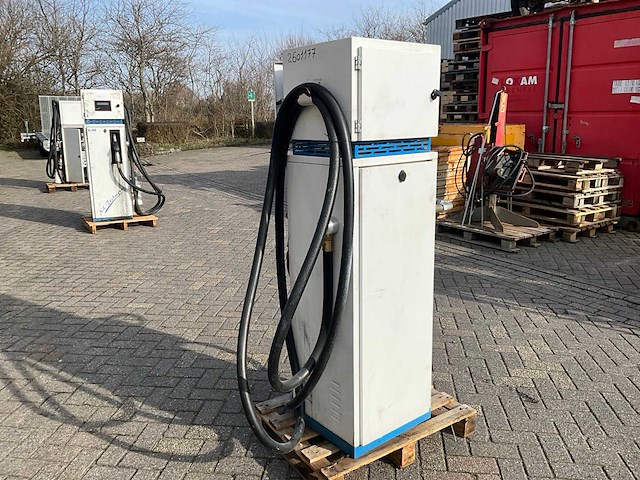 2023 xl techniques xl 300 tankstation pompunit - afbeelding 3 van  7