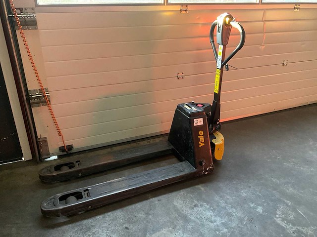 2023 yale mpc 15 elektrische palletwagen - afbeelding 3 van  6