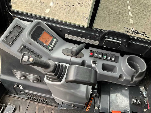 2023 yanmar vio 33-6 minigraafmachine - afbeelding 15 van  29