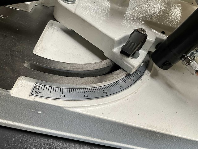 2024 - g5013w - bandzaagmachine - afbeelding 27 van  33