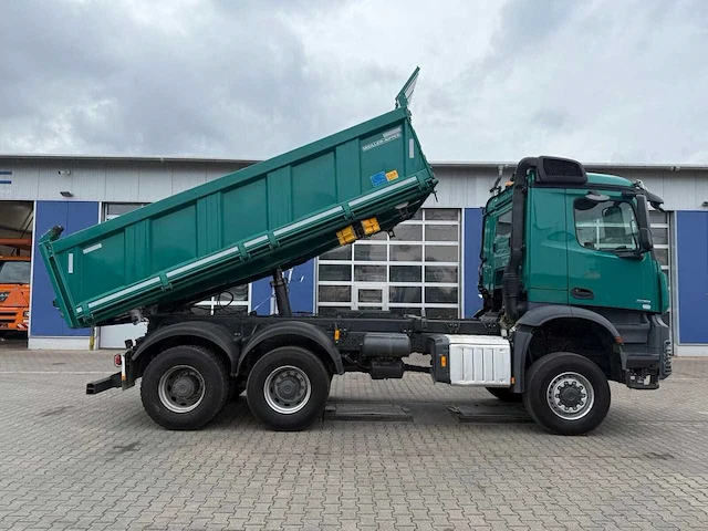 2024 - mercedes-benz - arocs 3351 - truck - afbeelding 5 van  27