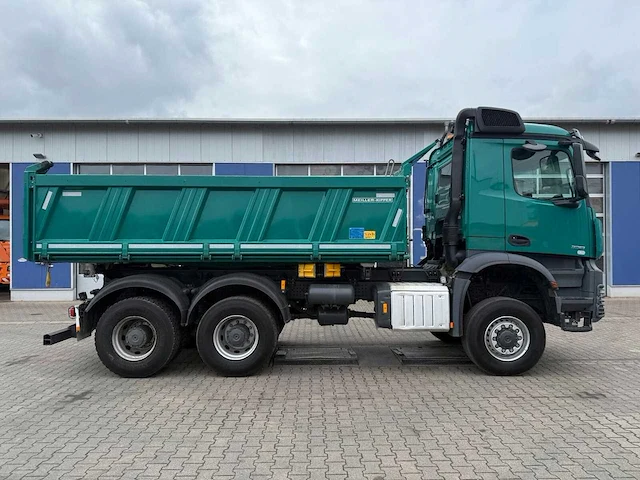 2024 - mercedes-benz - arocs 3351 - truck - afbeelding 23 van  27