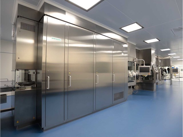2024 - syntegon - high speed vial filling and capping line - afbeelding 2 van  88