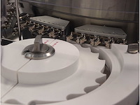2024 - syntegon - high speed vial filling and capping line - afbeelding 55 van  88