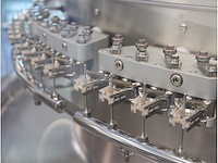 2024 - syntegon - high speed vial filling and capping line - afbeelding 88 van  88