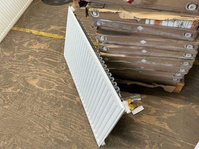 2024 4-connections naked 11 radiator 500x900mm (24x) - afbeelding 2 van  7