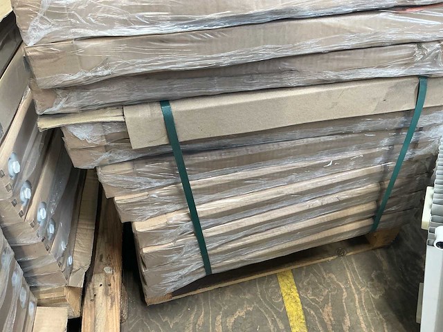 2024 4-connections naked 11 radiator 500x900mm (24x) - afbeelding 6 van  7