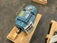 2024 abb m2bp 132 smc 4 elektromotor - afbeelding 3 van  4