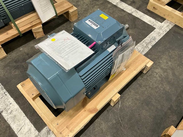 2024 abb m3bp 160mla elektromotor - afbeelding 3 van  4