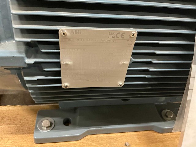 2024 abb m3bp 180mla 2 elektromotor - afbeelding 5 van  5