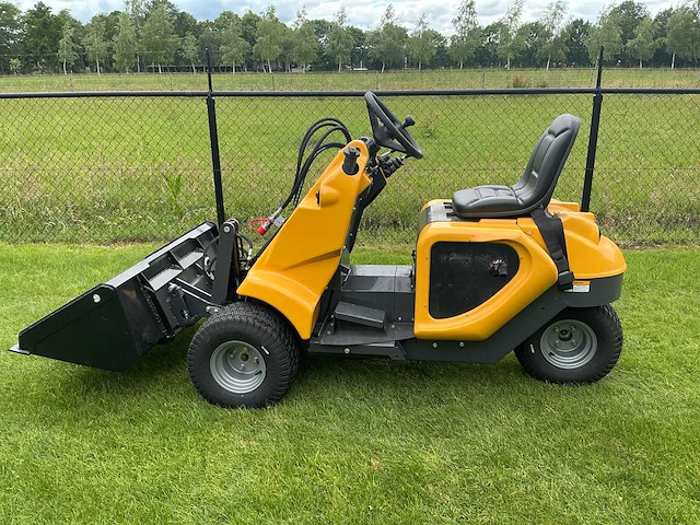 2024 agt industrial hr230 mini shovel - afbeelding 8 van  12