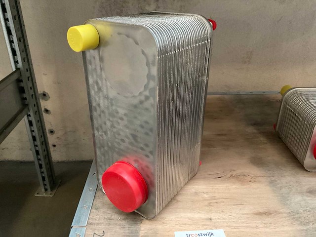 2024 alva laval alfa nova gl50-30am platenwarmtewisselaar (3x) - afbeelding 2 van  3