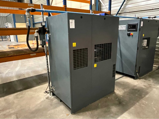 2024 atlas copco ga11vsds ff schroefcompressor met ingebouwde luchtdroger - afbeelding 1 van  17